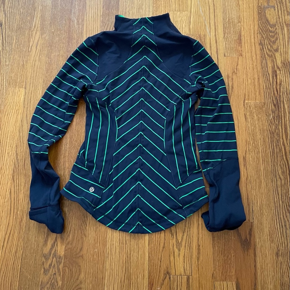 Lululemon jacket - Picture 2 of 2